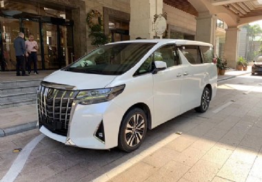 商務(wù)考察會議租車豐田埃爾法30系（深圳租車公司）